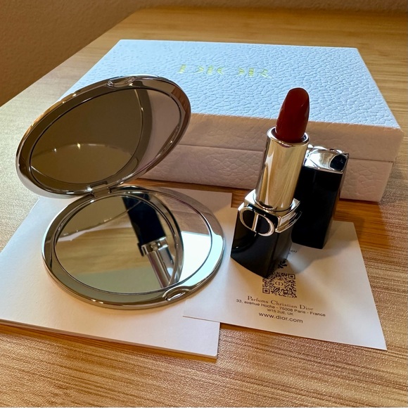 NWB DIOR Compact Mirror and Mini Lipstick Gift Set - Picture 2 of 3